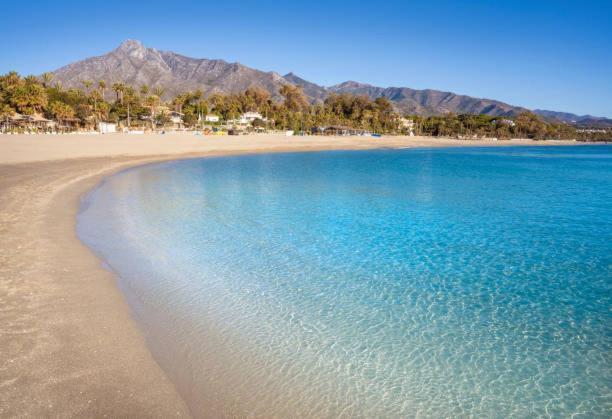 Beach & Puerto Banus Marbella Penthouse Exterior photo