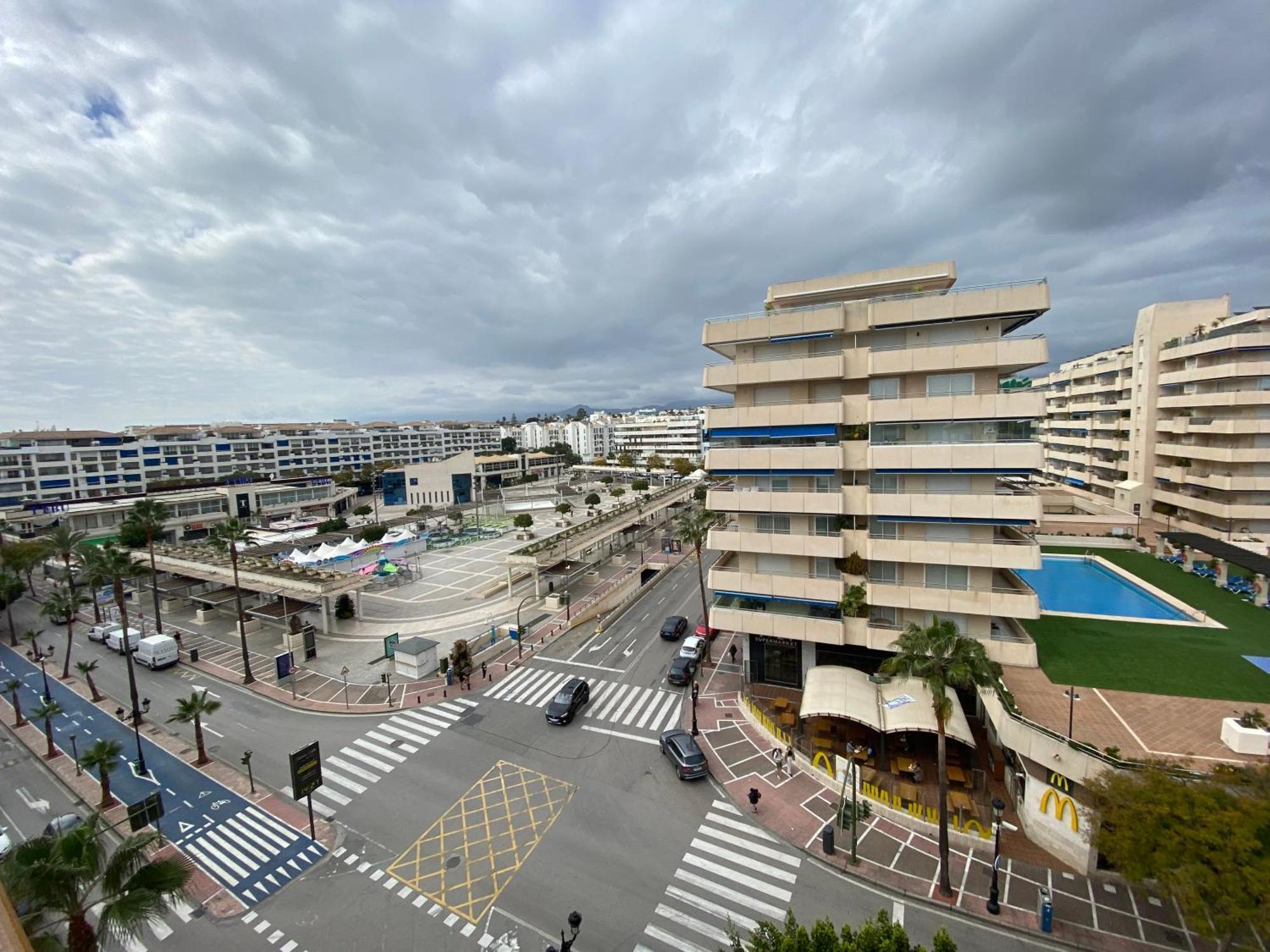 Beach & Puerto Banus Marbella Penthouse Exterior photo