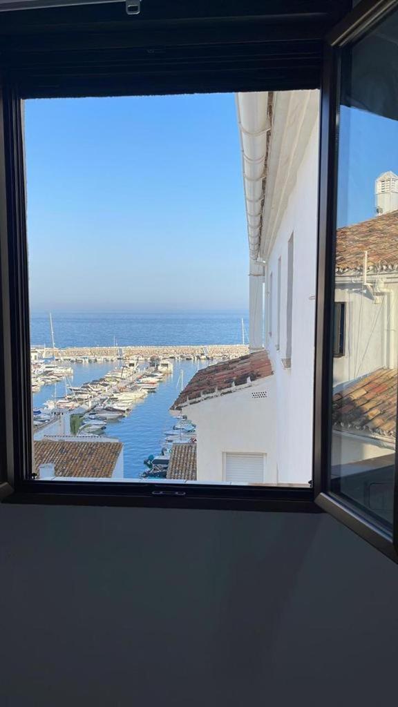 Beach & Puerto Banus Marbella Penthouse Exterior photo